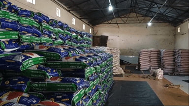 আমবাসা: মাসিক বেতন থেকে বঞ্চিত আমবাসা খাদ্য গোদামের লেবাররা