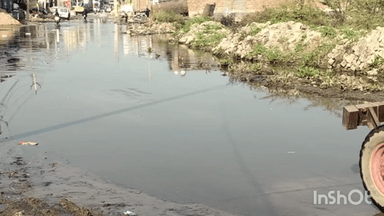 कुम्हेर: कुम्हेर के धनबाडा रोड पर जल भराव से आमजन को अभी तक नहीं मिला छुटकारा, परेशान