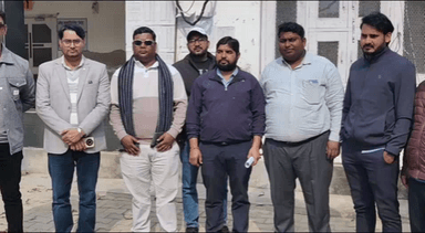 रूपवास: रूपवास में विधायक डॉ. ऋतु बनावत को संविदा पर कार्यरत नर्सिंगकर्मियों ने विभिन्न मांगों को लेकर सौंपा ज्ञापन