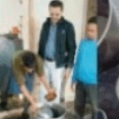 રાજકોટ: નાના મહુવા નજીક કિંગ ઓફ ફૂડમાં આરોગ્ય વિભાગનો સપાટો, 8 kg અખાદ્ય જથ્થાનો સ્થળ પર નાશ