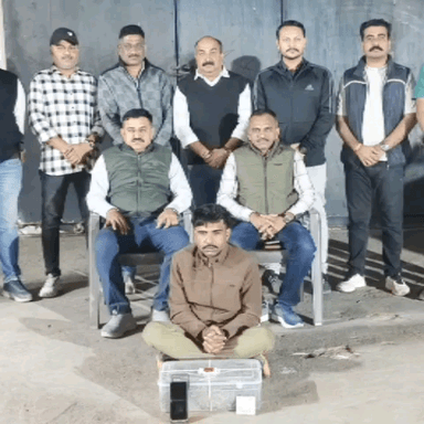 રાજકોટ: નવાગામ નજીક વધુ એક શખ્સને ગાંજાના જથ્થા સાથે ઝડપી પાડતી શહેર એસોજી