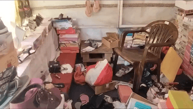 फिरोज़ाबाद: कोटला चुंगी रोड पर तीन फुटवियर दुकानों से चोरी का आरोप, पुलिस ने किया इनकार