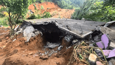 ദേവികുളം: അടിമാലി ലക്ഷംവീട് ഭാഗത്തുണ്ടായ മണ്ണിടിച്ചിൽ, കുടുംബങ്ങളുടെ പുനരധിവാസം ഇനിയും അകലെ #localissue