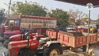 बसमत: मरसूळ शिवारात अवैधे वाळू वाहतूक टिप्पर सह वीस लाखाचा मुद्देमाल जप्त