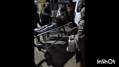 शंकरगढ़: डीपाडीह कला में खड़े ट्रक से टकराए बाइक सवार, एक की हुई मौत, दूसरा का इलाज जारी