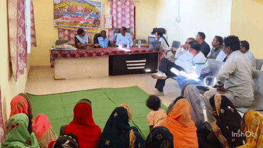 बागबाहरा: पिथौरा में स्व-सहायता समूह की महिलाओं को मुर्गी पालन प्रशिक्षण, आयवृद्धि व आत्मनिर्भरता पर जोर दिया गया