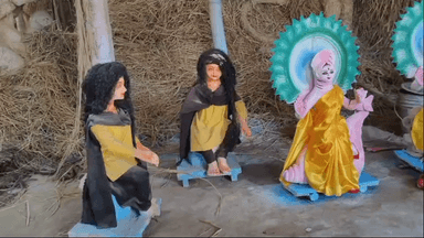 কমলপুর: রাত পোহালেই সরস্বতী পূজা: কুয়াশা কাটিয়ে শেষ মুহূর্তের ব্যস্ততায় কমলপুরের মৃৎশিল্পীরা