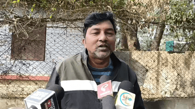 বোলপুর-শ্রীনিকেতন: ডিয়ার পার্কের রাস্তা বন্ধ নিয়ে বিতর্ক, সাংবাদিকদের সঙ্গে রেঞ্জার অফিসারের বচসা