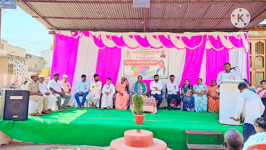 ಅಣ್ಣಿಗೇರಿ: ಅಣ್ಣಿಗೇರಿ ತಾಲೂಕಿನ ನಲವಡಿ ಗ್ರಾಮದಲ್ಲಿ ಗ್ಯಾರಂಟಿ ಯೋಜನಾ ಶಿಬಿರದಲ್ಲಿ ಭಾಗಿಯಾದ ಶಾಸಕ ಎನ್.ಎಚ್.ಕೋನರಡ್ಡಿ