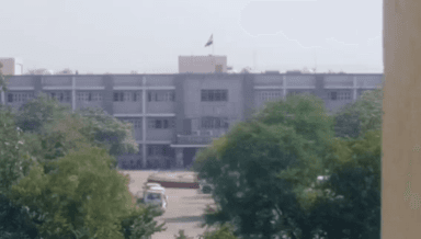 बसमत: औंढ्याच्या गटविकास अधिकारी यांच्यावर गुन्हा करा ठाकरे गटाचा जिल्हा परिषदे कडे निवेदनाद्वारे इशारा