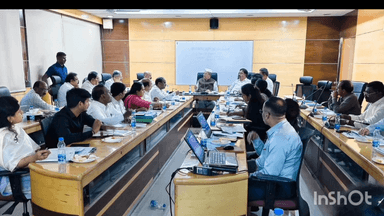 ಹಿರೇಕೆರೂರು: ಹಿರೇಕೆರೂರು ಶಾಸಕ ಯುಬಿ ಬಣಕಾರ ಅಧ್ಯಕ್ಷತೆಯಲ್ಲಿ ರಾಜ್ಯ ಏತ ನೀರಾವರಿ ಯೋಜನೆಗಳ ಪುನಶ್ಚೇತನ ಅನುಷ್ಠಾನ ಸಮಿತಿ ಸಭೆ