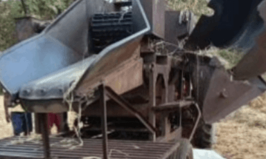 गडचिरोली: मुरबाडी येथे धान मळणी करताना थ्रेशर मशीन मध्ये अपघातग्रस्त होत जागीच मृत्यू