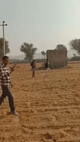 नारायणपुर: हरसौरा सहित आसपास के क्षेत्र में जयपुर डिस्कॉम ने की बड़ी कार्रवाई, 11 लाख रुपए का बिजली बकाया वसूल किया