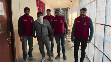 साकेत: दिल्ली क्राइम ब्रांच ने फर्जी पासपोर्ट रैकेट में वांछित अपराधी को किया गिरफ्तार