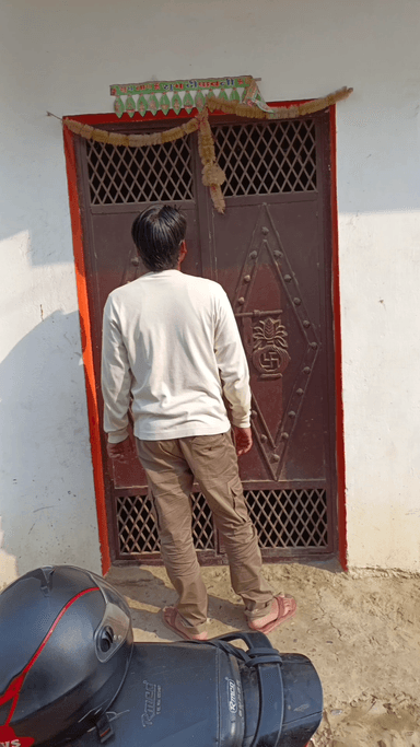 #हेलमेट छोड़ #गाड़ी गायब #comedy #funny #trending #viral #fun #entertainment #memes #2026shorts #followme #sethji5g