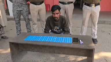 तमनार: रायगढ़ पुलिस ने नशे के खिलाफ बड़ी कार्रवाई करते हुए तमनार से कैप्सूल सप्लायर को किया गिरफ्तार