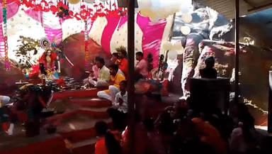 बिशुनपुर: बिशुनपुर प्रखंड के बरवाडोली गांव में सरस्वती पूजा का विसर्जन जुलूस निकाला गया