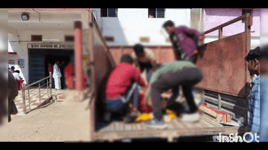 शंकरगढ़: गिरजापुर रोड में दो बाइकों के बीच हुई जबरदस्त टक्कर, इलाज के दौरान एक युवक की मौत