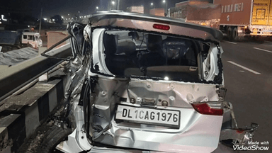 शाहपुरा: अलवर तिराहा पर हुए भीषण सड़क हादसे के मामले में अस्पताल पहुंचे भाजपा नेता उपेन यादव