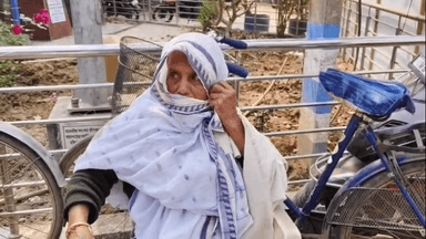 দাসপুর ১: দাসপুরে SIR হেয়ারিং ঘিরে উত্তেজনা,৮৫ বছরের বৃদ্ধা কে রিসিভ কপি না দেওয়াই শুরু তর্ক, উপস্থিত MLA