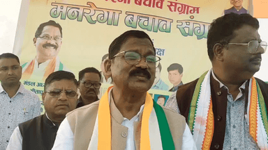 बतौली: छत्तीसगढ़ की पूर्व खाद्य मंत्री अमरजीत भगत ने राशन दुकान में हो रही गड़बड़ी की जानकारी पब्लिक के माध्यम से दी