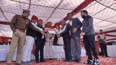 सुजानगढ़: सुजानगढ़ में उत्साह के साथ मनाया गया गणतंत्र दिवस, 41 लोगों को किया गया सम्मानित