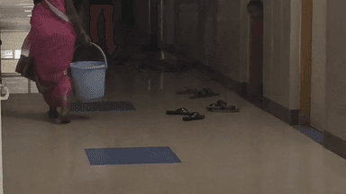 కాటారం: వంద పడకల ఆసుపత్రిలో తాగునీటికి, ఇతర అవసరాలన్నిటికీ ఇబ్బందులు పడుతున్న రోగులు, వారి బంధువులు