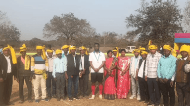 डुमरिया: डुमरिया में 77वें गणतंत्र दिवस पर प्रशासन एकादश बनाम नागरिक एकादश फुटबॉल मैच का आयोजन