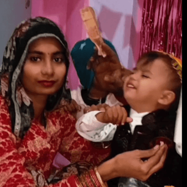 कठूमर: खेड़ली कस्बे में 26 साल की विवाहिता ने अपनी दो साल की बेटी के सामने अज्ञात कारणों से फांसी लगाकर की आत्महत्या