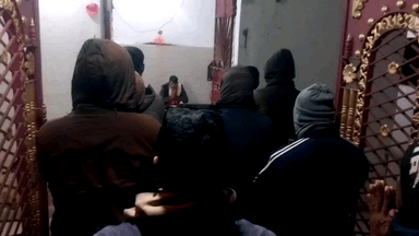 पदमा: पदमा में विहिप द्वारा संध्या मंगला आरती संपन्न