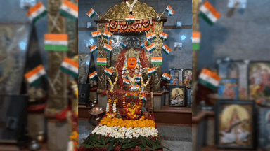 सेगांव: सेगांव का तिरंगा दरबार: लालबाई-फुलबाई माता के श्रृंगार पर उमड़ा भक्तों का सैलाब #सेगांव न्यूज़, #segaon