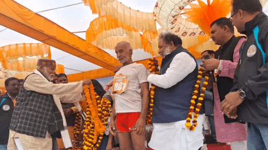 बैरिया: सुदिष्टपुरी में द्वाबा के मालवीय पूर्व विधायक स्वर्गीय मैनेजर सिंह की 106वीं जयंती पर श्रद्धांजलि सभा का आयोजन