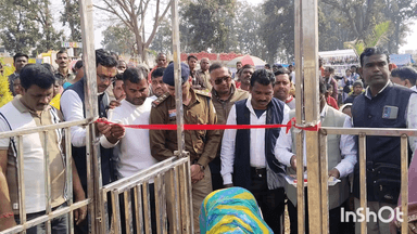 शंकरगढ़: बचवार घिर्रा मेला हुआ शुरू, जनपद अध्यक्ष चिंतामणि भगत ने फिता काटकर किया शुभारंभ