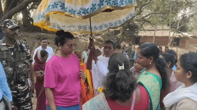 रायडीह: उपायुक्त प्रेरणा दीक्षित ने रायडीह प्रखंड के जरजट्टा पंचायत क्षेत्र राजस्व ग्राम कड़ांग का दौरा किया