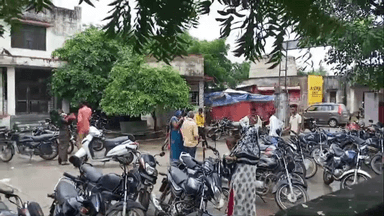 हिण्डोली: सड़क पार करते समय किसान को हुई टक्कर, घायल होने के बाद हुई मौत