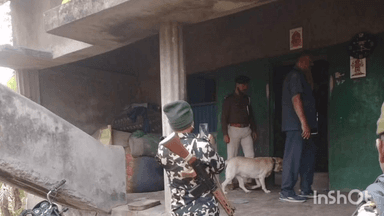 महिषी: महिषी के डरहार थाना क्षेत्र में स्वान दस्त टीम ने छापेमारी कर 50 लीटर जावा शराब नष्ट की