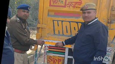 बापौली: यातायात पुलिस ने जीटी रोड पर 100 से अधिक वाहनों पर रिफ्लेक्टर टेप लगाकर सड़क दुर्घटनाओं के प्रति किया जागरूक