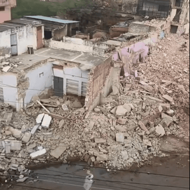 लक्ष्मणगढ़: लक्ष्मणगढ़ नगरपालिका ने भगत सिंह सर्किल से बावड़ी तक अतिक्रमण पर कार्रवाई करते हुए हटाया अतिक्रमण