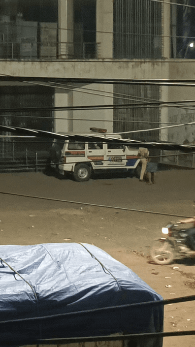 ये पूर्व में एक करप्टेड 112 कि पुलिस ड्राइवर का जो चौक थाना के अंतर्गत कार्यरत था जो अब ट्रांसफर हो गया है संपेन्ड किया