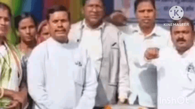 धान खरीदी की तिथि बढ़ाने को लेकर कांग्रेस ने किया चक्काजाम, कांग्रेसी बोले- फसलों को खराब बताकर खरीदने से किया गया इंकार