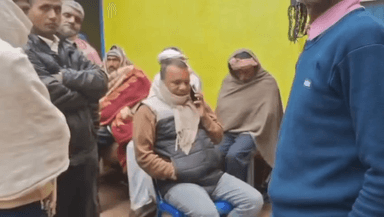 जगदीशपुर: सड़क हादसे में मृतक के पीड़ित परिजन से जदयू के प्रखंड अध्यक्ष अनूप पटेल ने की मुलाकात, घटना कल बिलौटी के पास घटी थी