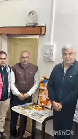 बयाना: बयाना में महात्मा गांधी की पुण्यतिथि मनाई गई, कांग्रेस कार्यकर्ताओं ने दी श्रद्धांजलि