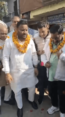 शाहदरा: विधायक कुलदीप कुमार ने घड़ोली गांव में गलियों और नालियों के निर्माण कार्य का शिलान्यास किया