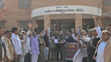 शेरगढ़: तिंवरी में यूजीसी ड्राफ्ट के नियमों को लेकर प्रदर्शन, राज्यपाल के नाम सौंपा ज्ञापन, वापस लेने की मांग की