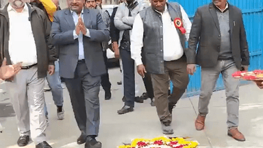 साकेत: भाजपा विधायक सतीश उपाध्याय सर्वोदय को-एड विद्यालय, मस्जिद मोठ के वार्षिक उत्सव में हुए शामिल