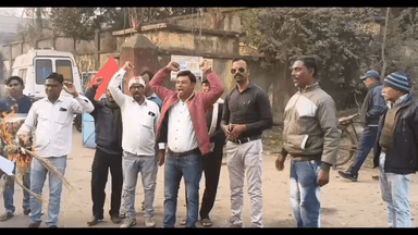 बलियापुर: भाकपा माले ने मोदी और बीसीसीएल सीएमडी का पुतला फूंका