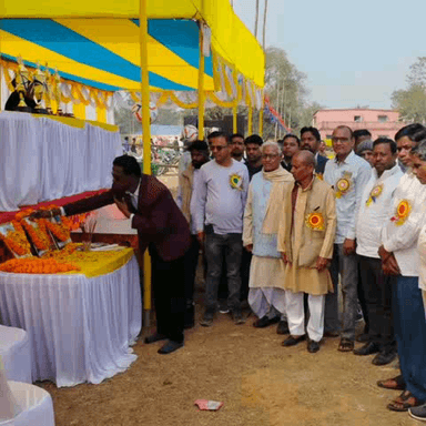 ईचागढ़: सोड़ो में स्व. डोमन सिंह मुंडा स्मृति में दो दिवसीय फुटबॉल प्रतियोगिता का आयोजन