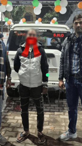 शाहदरा: गांधीनगर पुलिस ने बातों में उलझाकर मोबाइल और कैश चोरी करने वाले शातिर चोर को किया गिरफ्तार