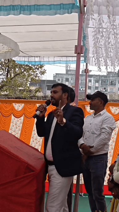 प्रजापति मानव समाज सेवा ट्रस्ट के मंच से समाज के लिए दो शब्द कहने का अवसर मिला