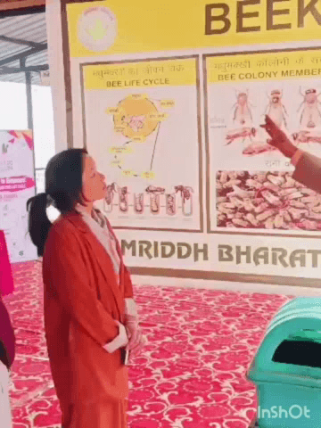 भरतपुर: समृद्ध भारत अभियान द्वारा विश्व मधुमक्खी दिवस पर जयपुर में लगाई गई प्रदर्शनी